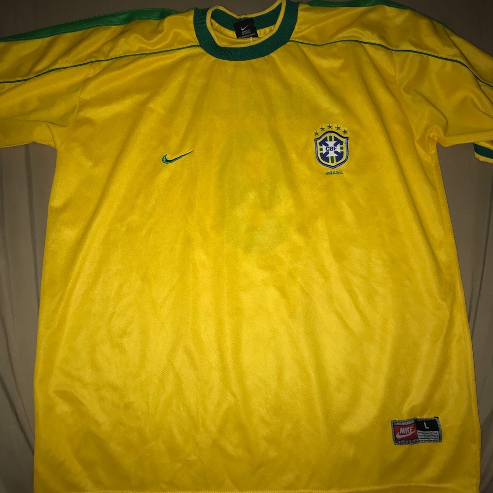 Brazil jersey - Picture 2 of 5